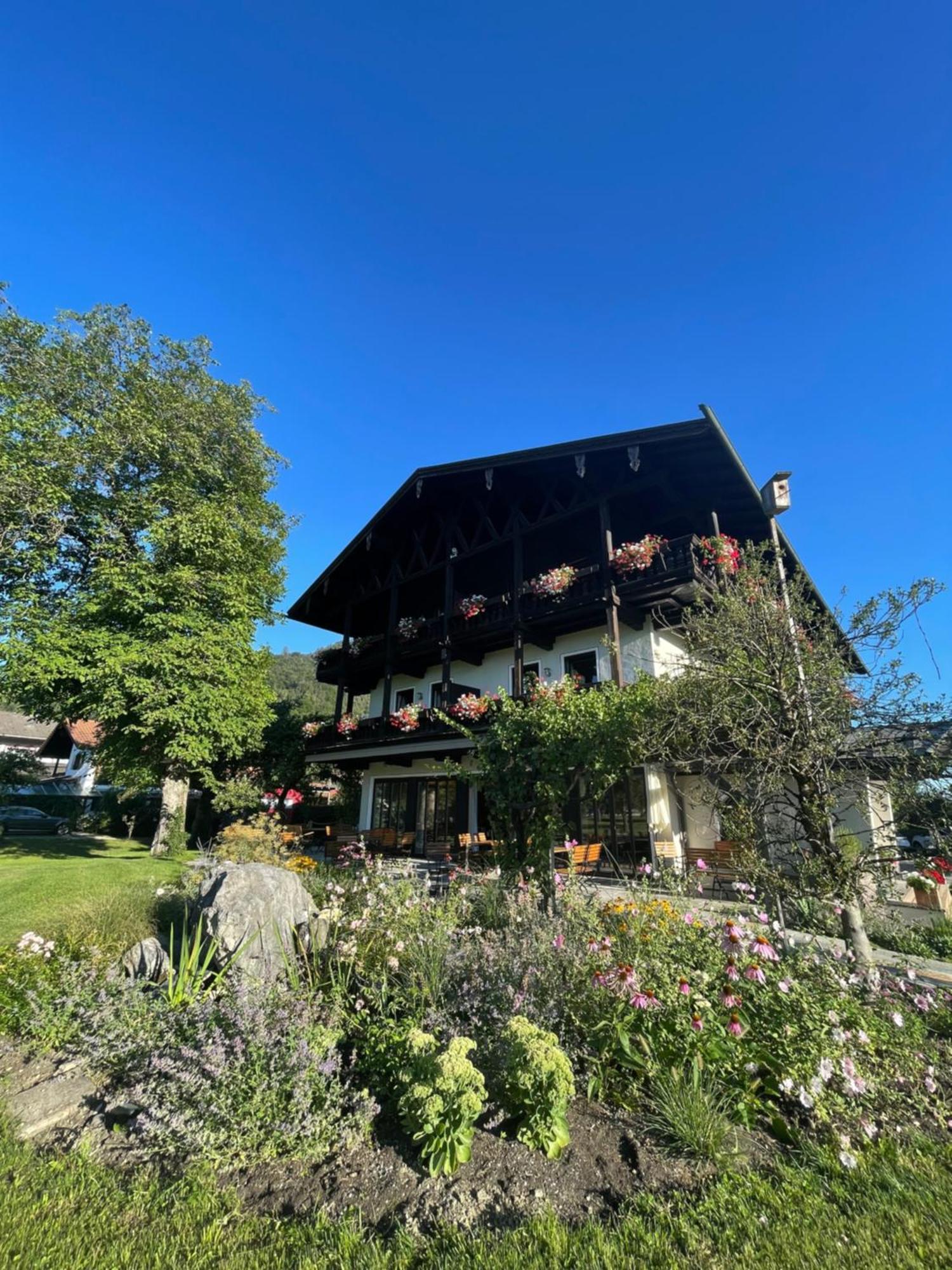 Alpenhof Landhotel Restaurant Oberaudorf Exterior photo