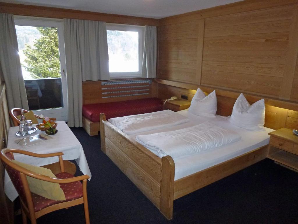 Alpenhof Landhotel Restaurant Oberaudorf Room photo
