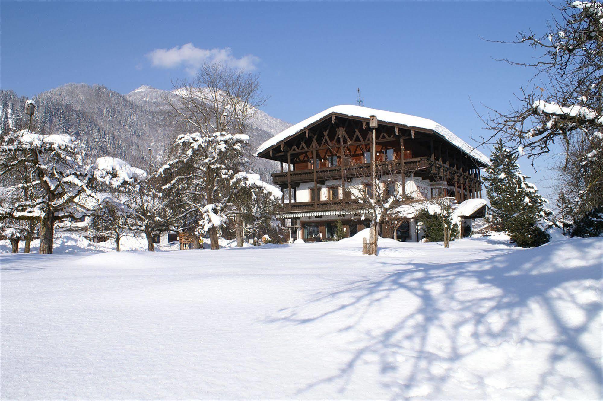 Alpenhof Landhotel Restaurant Oberaudorf Exterior photo