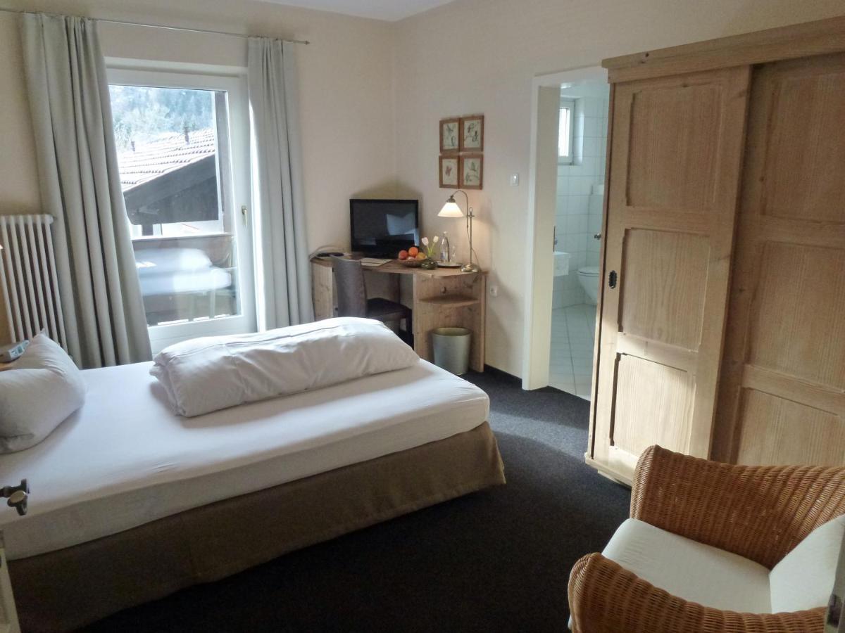 Alpenhof Landhotel Restaurant Oberaudorf Room photo
